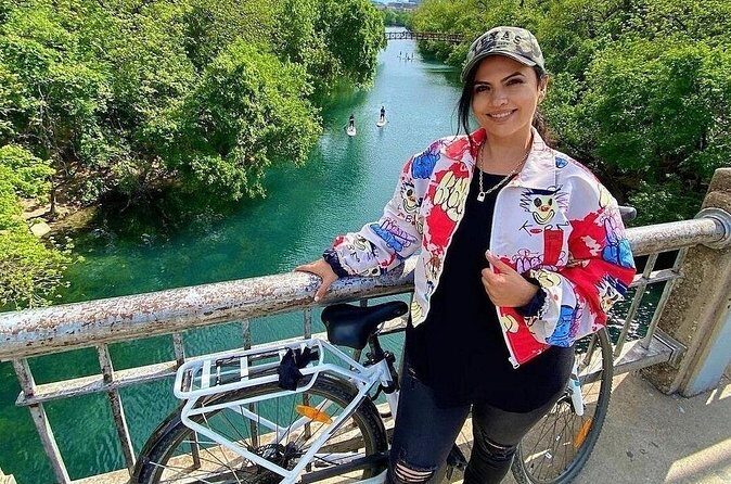 1-Hour E-Bike Rental in Austin - Option 2: The Capitol, Downtown, and South Congress by Bike