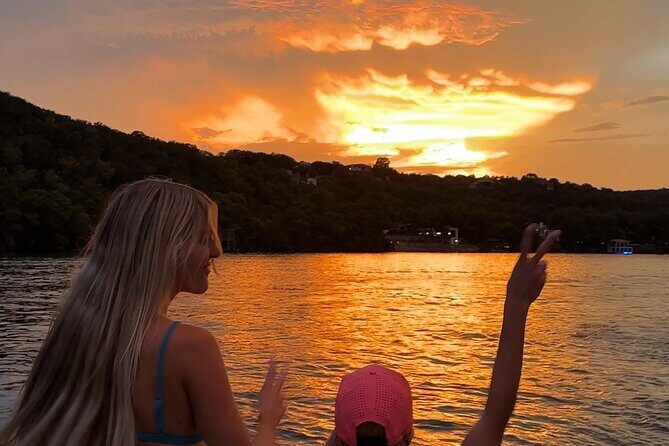 2 hr Sunset Boat Cruise on Lake Austin. BYOB (Single Tickets) - Hula Hut: the optional dock break that turns a ride into a hang