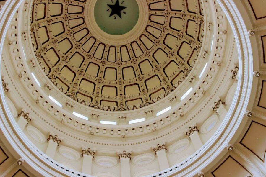 Austin: Best of Austin Driving Tour with Local Guide - Touring the Texas State Capitol: more than a photo stop