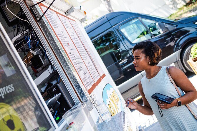 Austin Breakfast Taco Tour - Riding in a Mercedes Sprinter with A/C keeps your breakfast on track