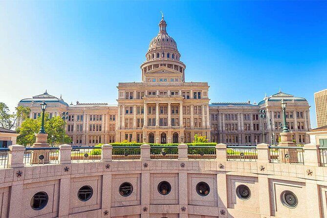 Austin Food Tour with Local Flavors, Tacos & 6 Food Tastings - Walking, shoes, and appetite: your simple game plan
