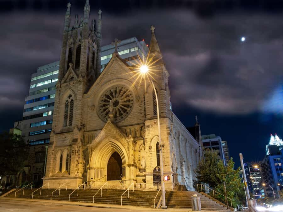 Austin Ghosts Spirits & Poltergeists Haunted Walking Tour - Walter Tips Building: when a place feels cold before you even explain it