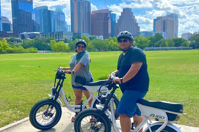 Austin Good Vibes E-Bike Tours - Downtown hits: ATX sign, Central Library, and Willie Nelson