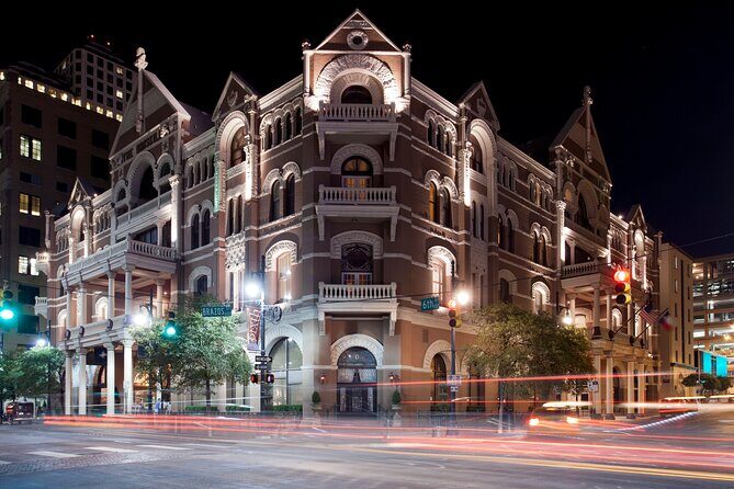 Austin Haunted Pub Crawl Walking Tour - Price and value: what $34.99 buys you
