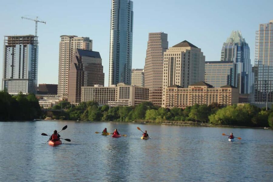 Austin: Kayak and Canoe Rental on Lady Bird Lake - What you get and what you don’t: flotation devices, no cash