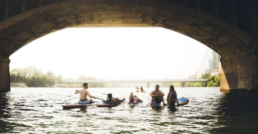 Austin: Lady Bird Lake Stand-Up Paddleboard Rental - Lady Bird Lake Views, Without the Traffic Noise