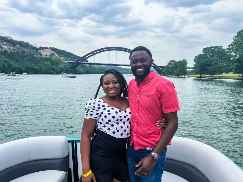 Austin: Lake Austin Scenic Guided Boat Tour - Full Sun Shade - The Contemporary Austin – Laguna Gloria: Italian Villa Meets Austin Arts