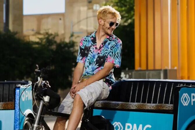 Austin Mural and Instagram Tour by Electric Pedicab - Thomas Wayne as Your Guide: Stories, Pace, and Real Conversation