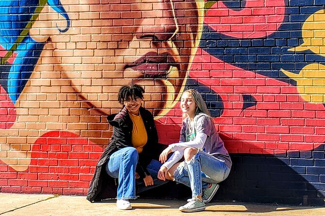 Austin Mural Selfie Tour by Pedicab - How a Pedicab Makes Austin Mural Hunting Feel Effortless