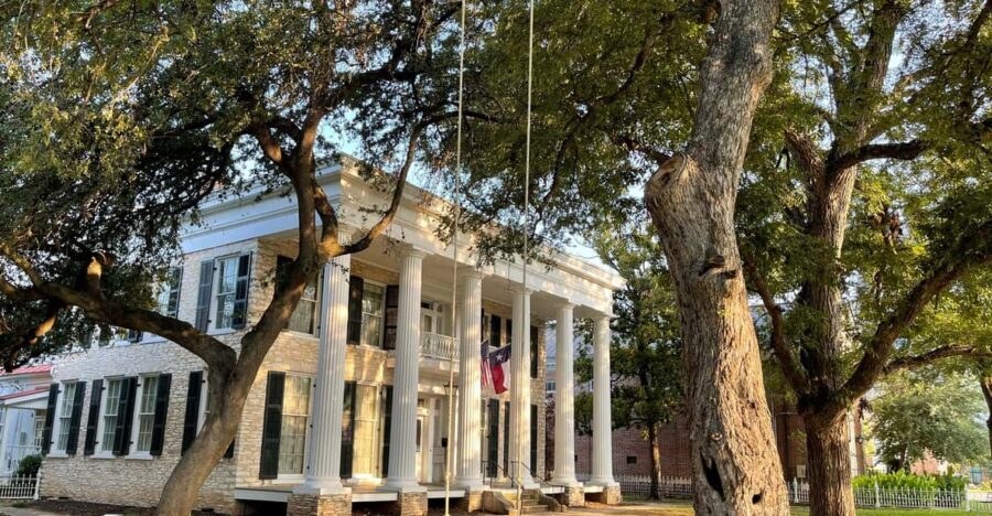 Austin: Neill-Cochran House Museum - Practical details that make your visit smoother