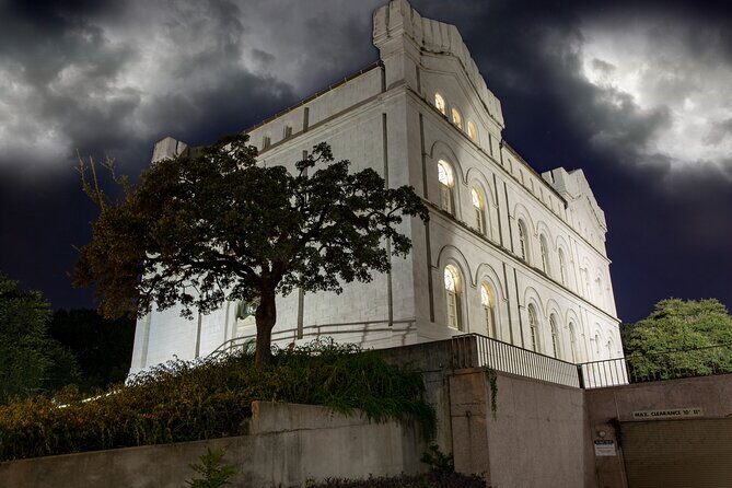 Austin Spirits & Spirits Haunted Pub Crawl - The theater stop: Sam Houston’s war office and famous ghosts