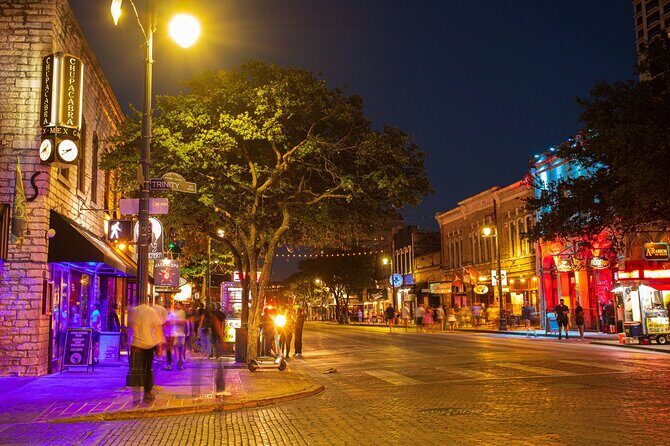 Downtown Austin Live Music Pub Crawl - The one thing that can change your night: venue energy