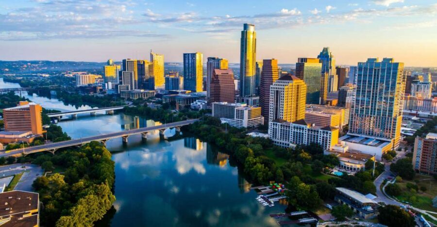 From Austin: San Antonio Day Trip with Alamo and Boat Cruise - Riverwalk Boat Cruise: A Relaxed Way to See La Villita and More