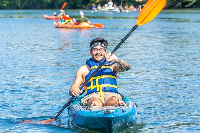 Guided Downtown Skyline Kayak Tour in Austin - Stevie Ray Vaughan Memorial: Local Music in Bronze