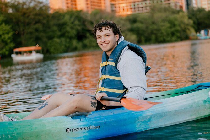 Kayak Rentals on Lady Bird Lake - Getting Started at 74 Trinity St (and Finding the Spot)