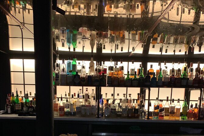 Lost Legends of Texas Pub Crawl in Austin - Stop 1: DuMont’s Down Low and that early-1900s vibe