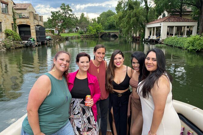 Private 2hr Scenic Boat Cruise Lake Austin- BYOB- Fits 15 People - Little Venice: the canal-like inlet and mansion-lined charm