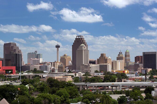 San Antonio Driving Tour From Austin with Boat Cruise & The Alamo - The Narrated Drive Past San Marcos and Buc-ee’s