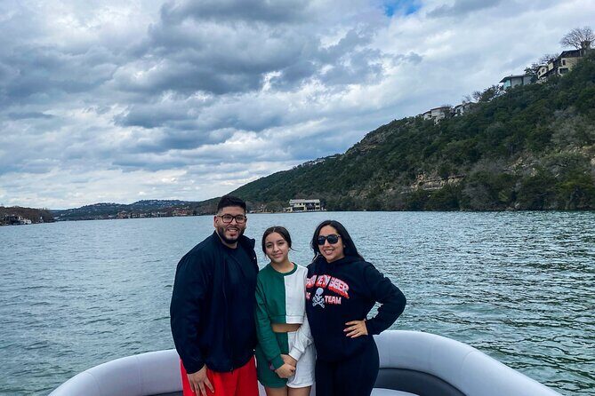 Scenic 2HR Austin Guided Lake Tour: Small Group & Full Sun Shade - What you’ll see on the water: the Lake Austin route in order