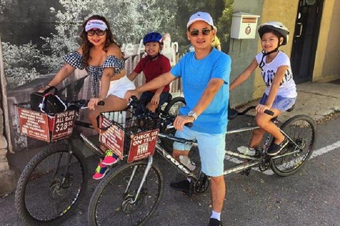 Town Lake Trail Bike Tour in Austin - Guides and group energy: small group, big difference