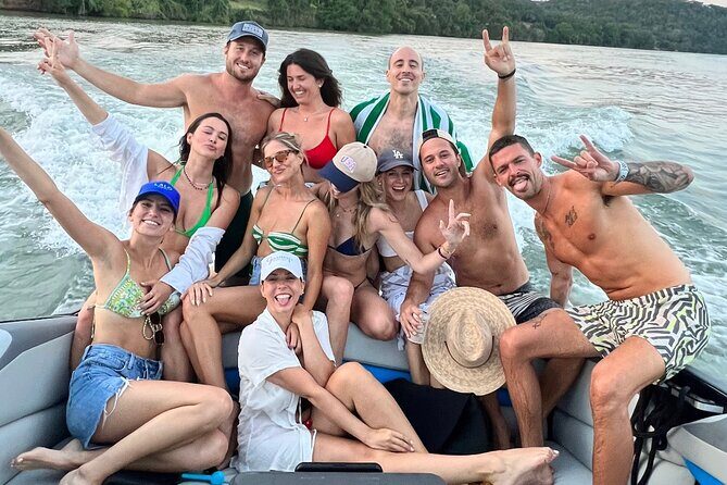 Wakesurf Trip on Lake Austin - BYOB Captained (up to 12 guests) - What’s Included: Gear, Jackets, and a Large Cooler