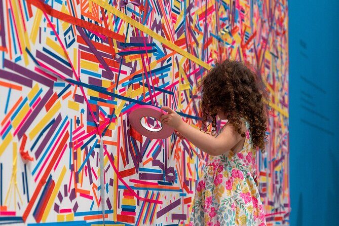 Wonderspaces Austin Admission - The Full Bar Inside: Cocktails and Mocktails Are Extras